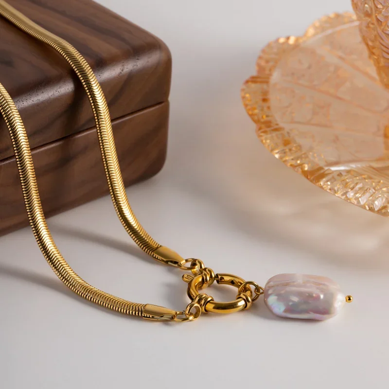 Daisy Choker Pendant Necklace | Baroque Pearl Snake Chain Necklace - Image 2