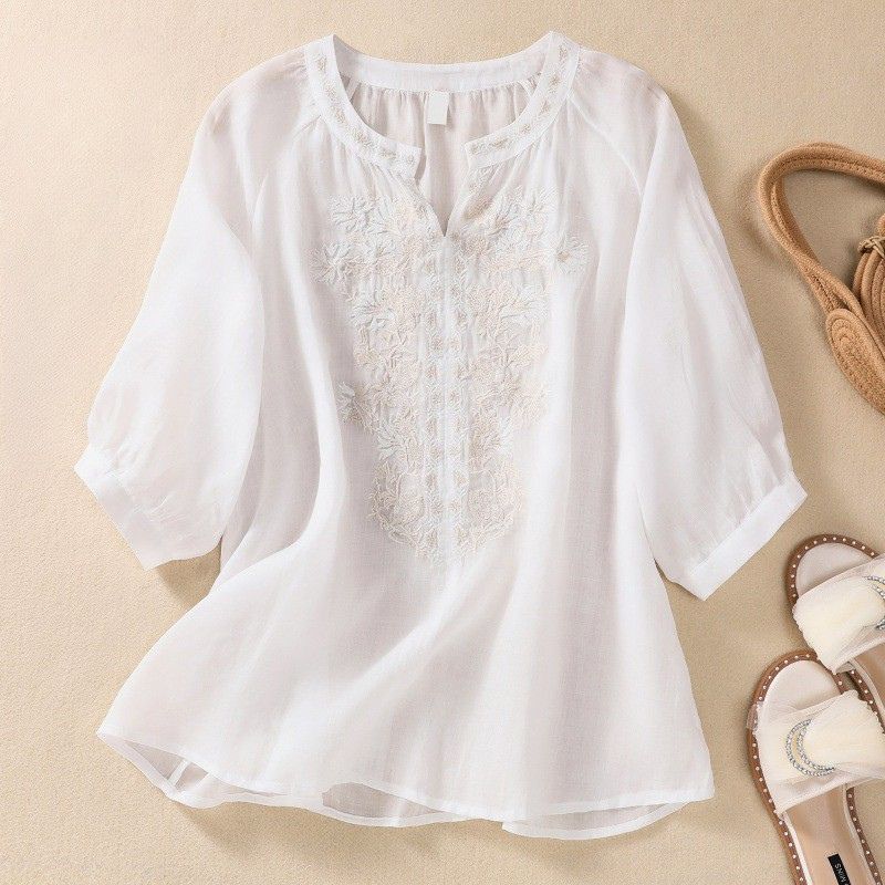 Isabella Relaxed Fit Blouse | Floral Embroidered Blouse - Image 4