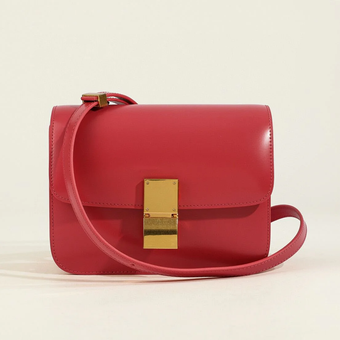 Isla Leather Structured Flap Bag | Gold-Tone Hardware Flap Bag - Image 4