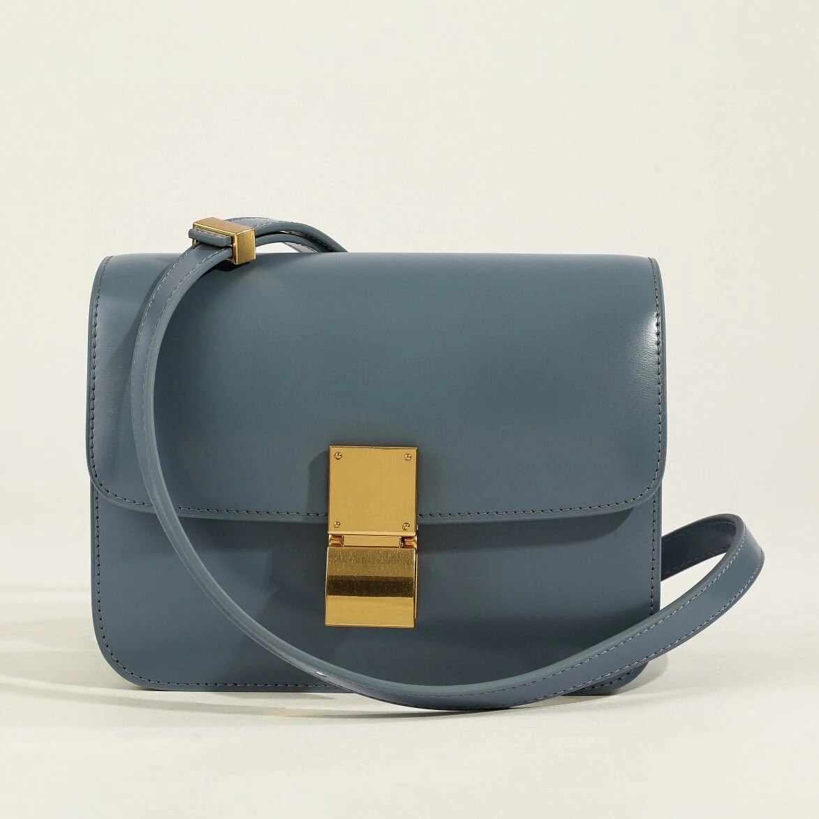 Isla Leather Structured Flap Bag | Gold-Tone Hardware Flap Bag - Image 6