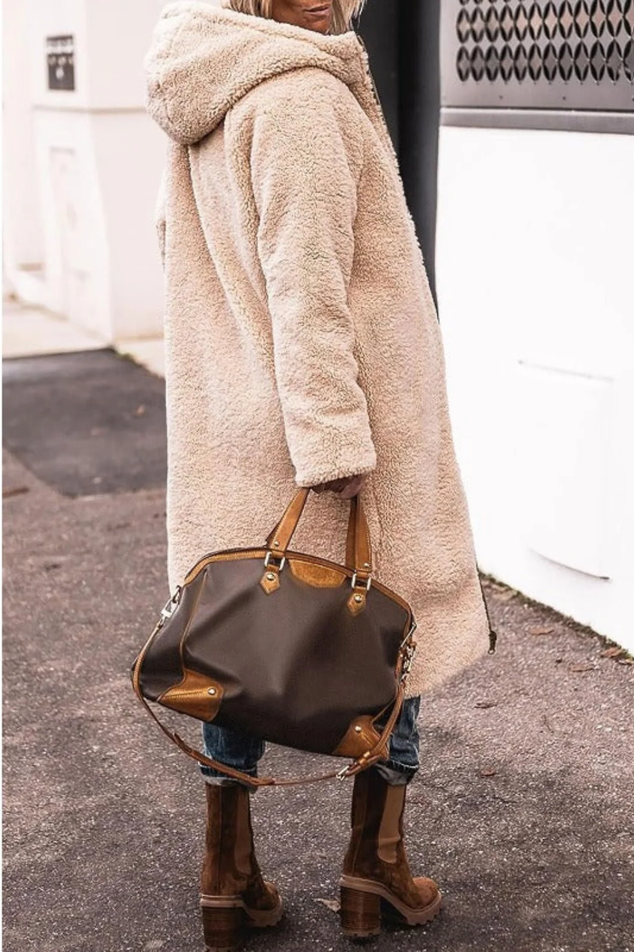 Qorina Coat | Women's Winter Long Coat - Image 11
