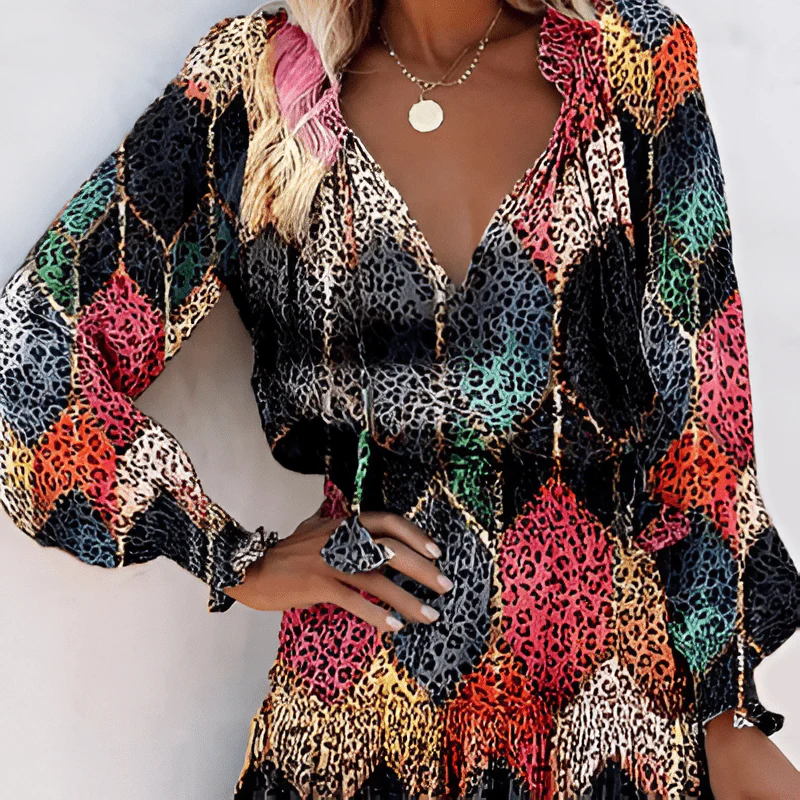 Saphira Dress | Chic and Flowy Mini Dress - Image 3